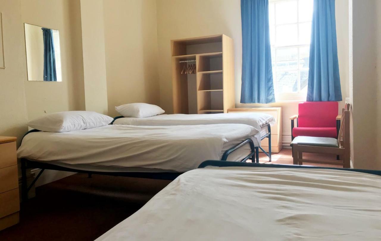 Number 6 Hotel Cheltenham Buitenkant foto
